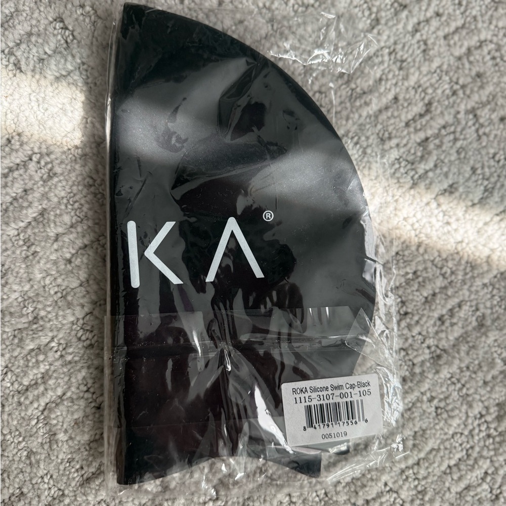 ROKA Black Silicone Swim Cap